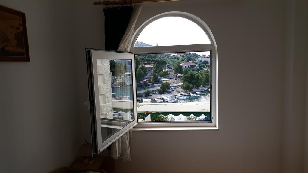 Apartment Marina Razanj Exterior photo